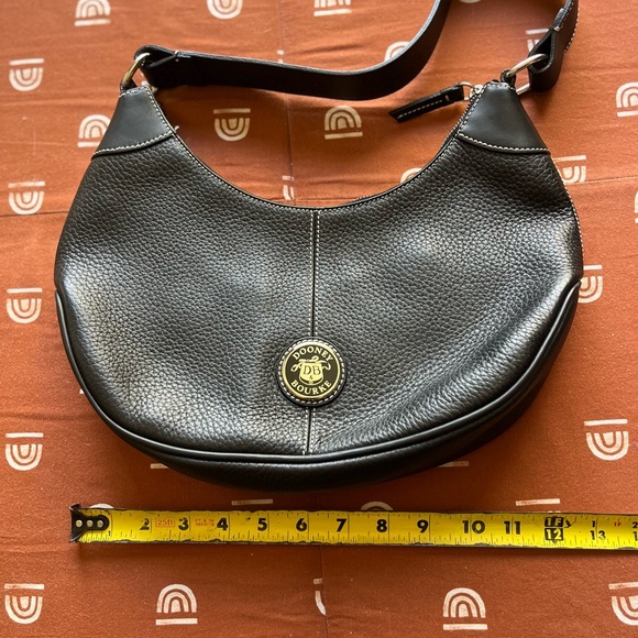 Dooney & Bourke Black Leather Shoulder Bag - Picture 3 of 7